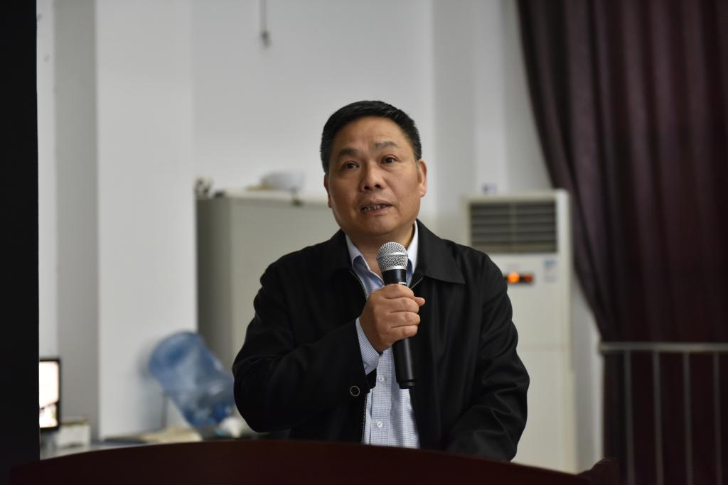 副校长甘勇致辞