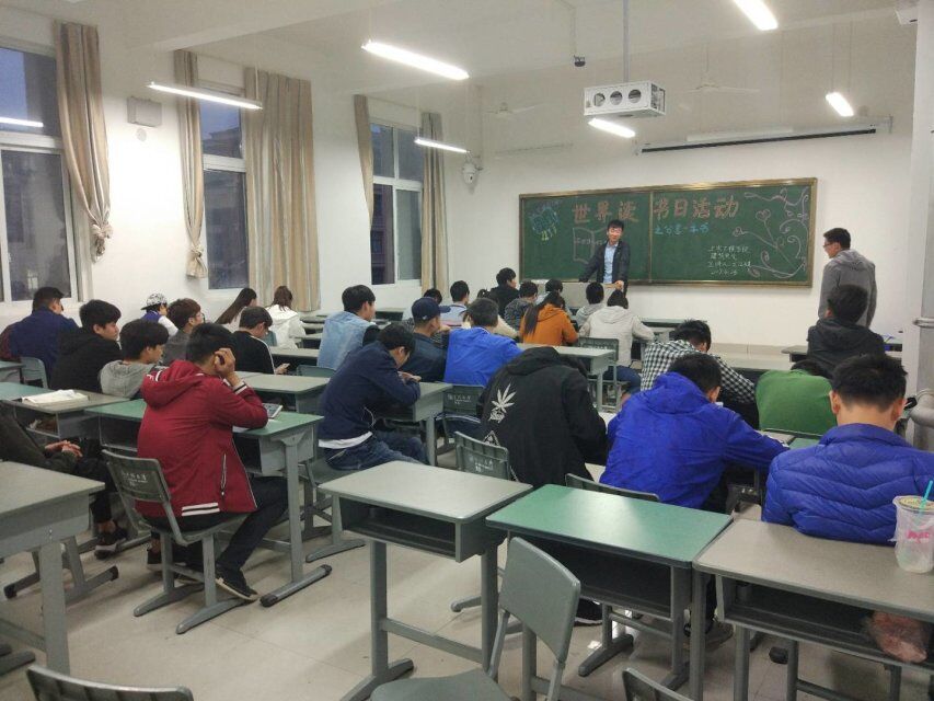畅谈自己喜爱的一本书